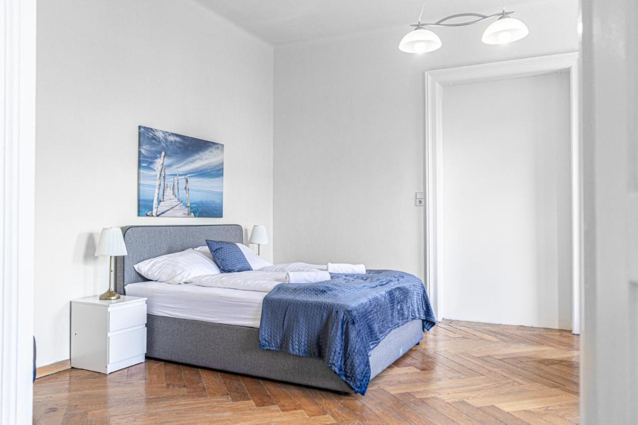Brilliant 2Br Apt. Near Akh-Hospital Appartement Wenen Buitenkant foto