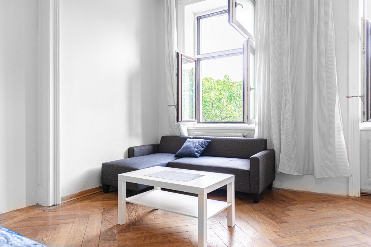 Brilliant 2Br Apt. Near Akh-Hospital Appartement Wenen Buitenkant foto