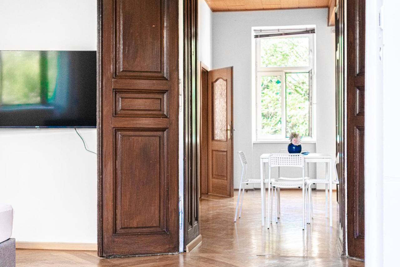 Brilliant 2Br Apt. Near Akh-Hospital Appartement Wenen Buitenkant foto