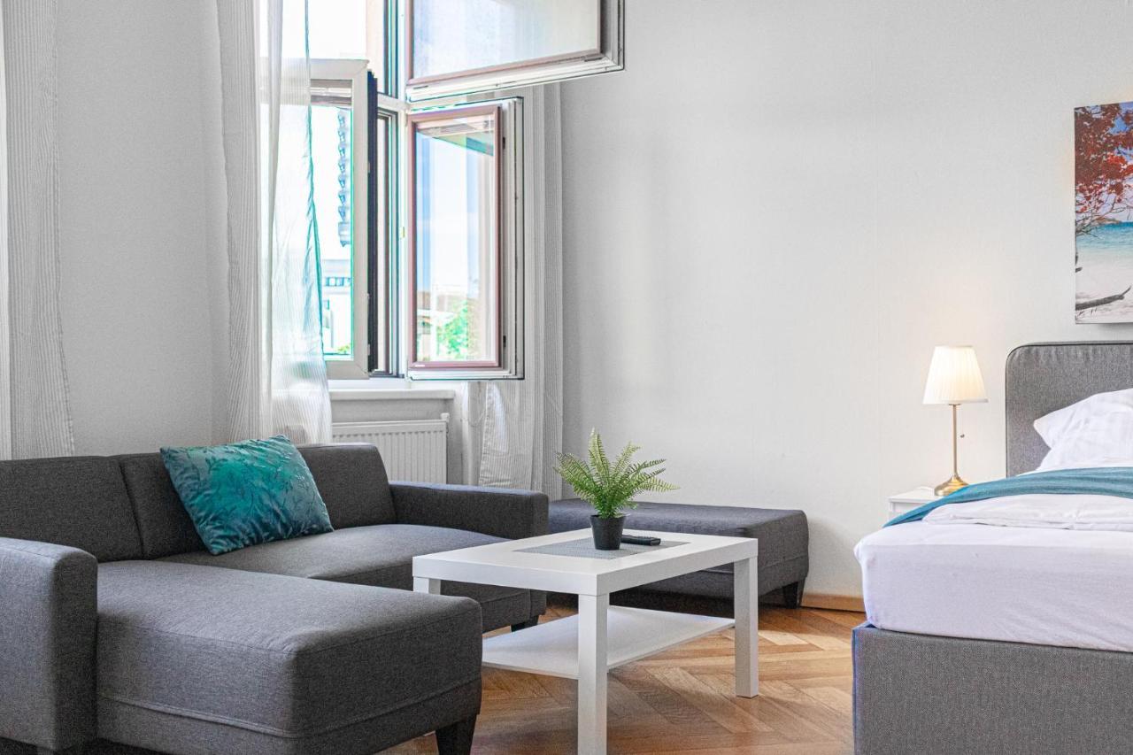 Brilliant 2Br Apt. Near Akh-Hospital Appartement Wenen Buitenkant foto